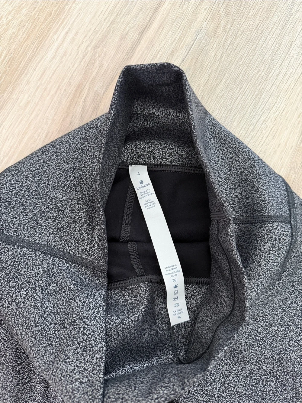 lululemon athletica Leggings NEVER WORN